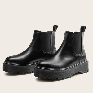 Platform Lug Sole Chelsea Boots